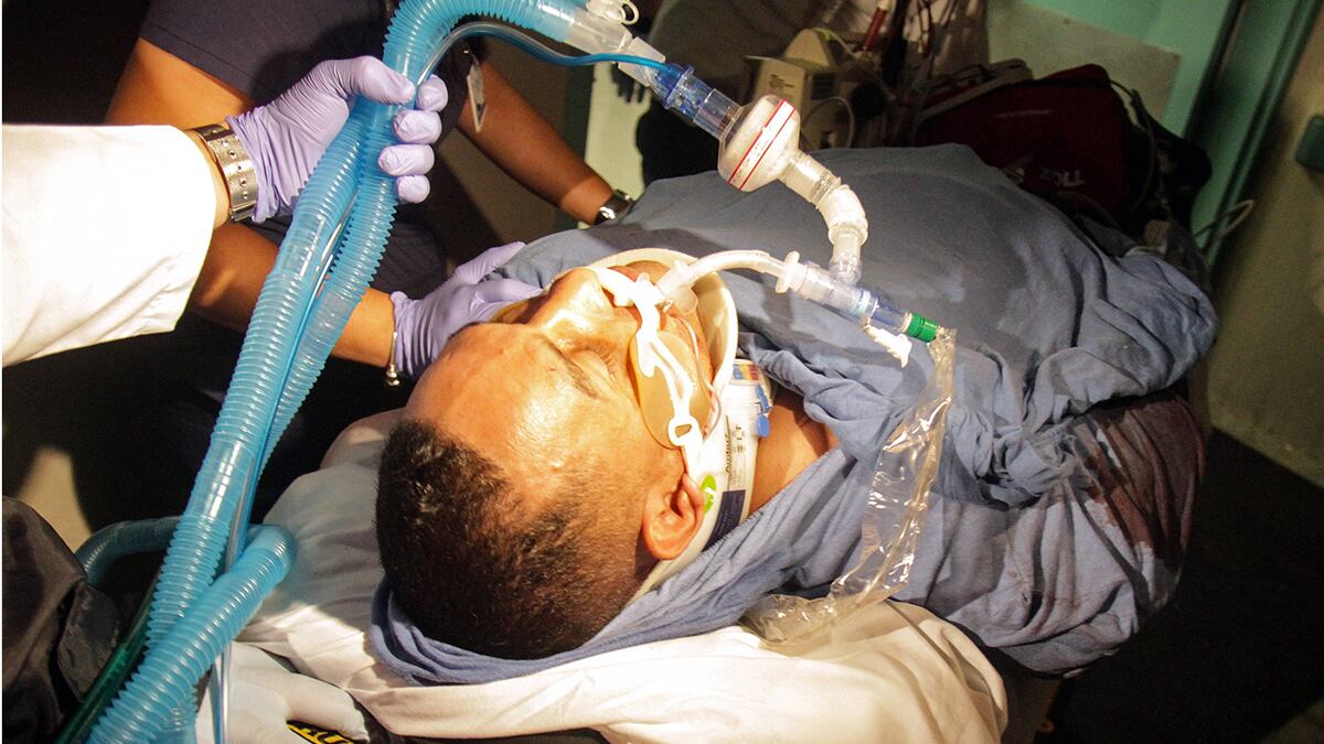 cheats/2012/11/22/boxer-hector-camacho-brain-dead/comancho-brain-dead-cheat_j3007d