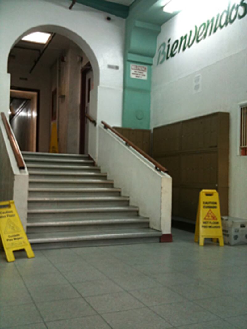 articles/2010/12/02/ronni-chasen-murder-man-connected-to-hollywood-publicists-death-kills-himself/aurthur-chasen-2_gxfxro