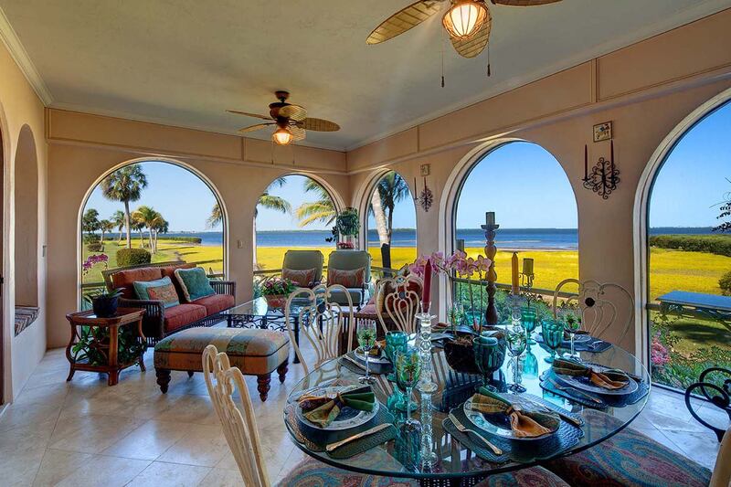 galleries/2014/09/27/omg-i-want-this-house-little-bokeelia-island-photos/140925-Bokeelia-3_bbdo4j