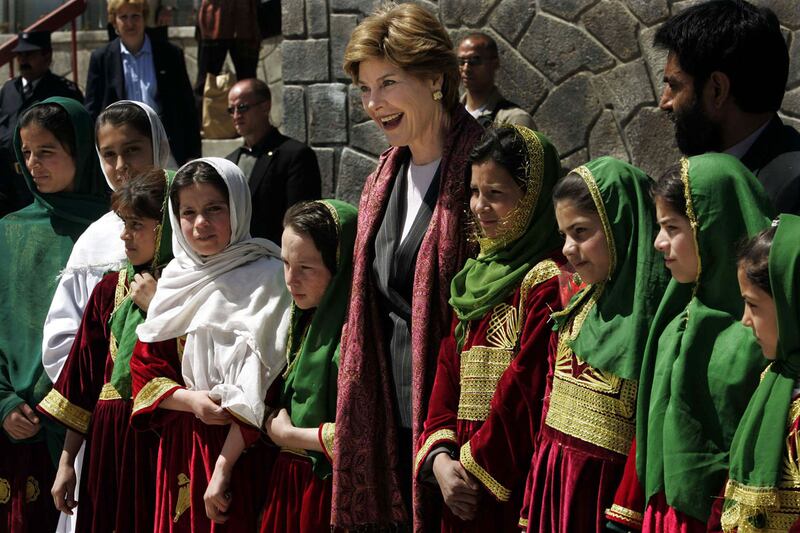 galleries/2011/06/25/first-ladies-go-abroad/bush-afghanistan_rjjvnn