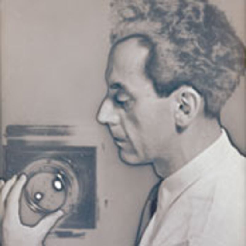 articles/2009/11/12/the-yes-list-ndash-wes-andersons-fantastic-fox/man-ray_zerltc