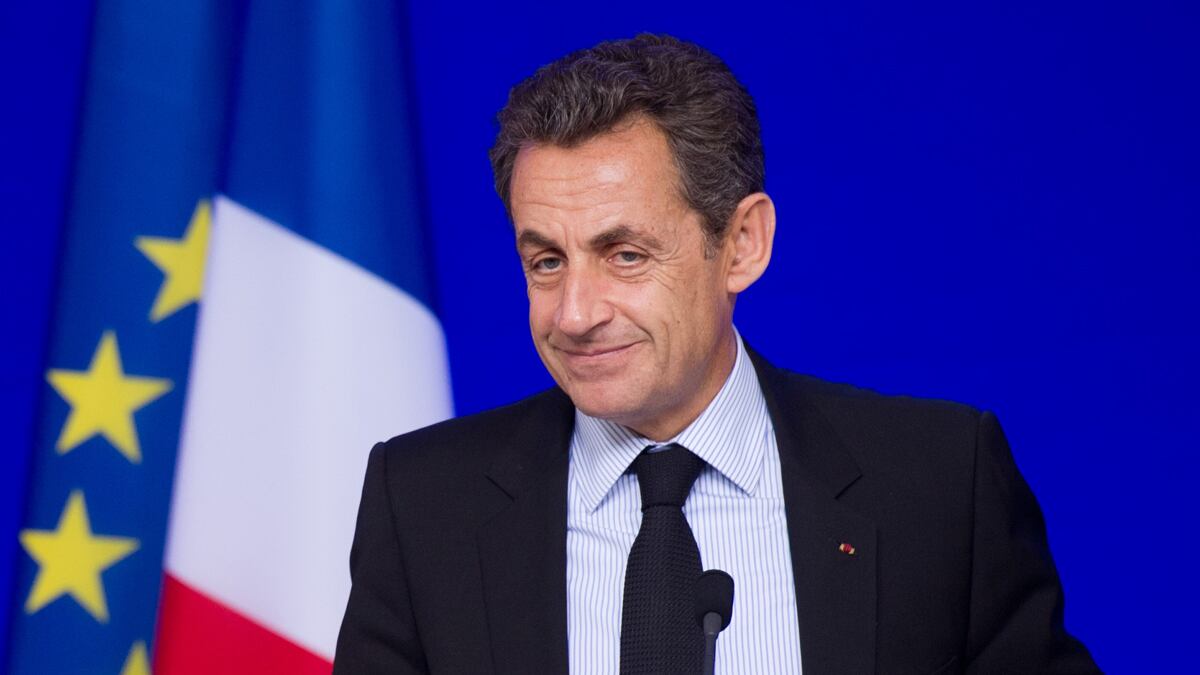 cheats/2011/10/27/eu-strikes-deal-on-greece-debt/sarkozy-eurozone-reaches-debt-deal-cheat_rszseo