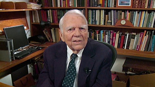 cheats/2011/10/03/andy-rooney-signs-off-60-minutes/andy-rooney-60-minutes-sign-off-cs_zvn9lc