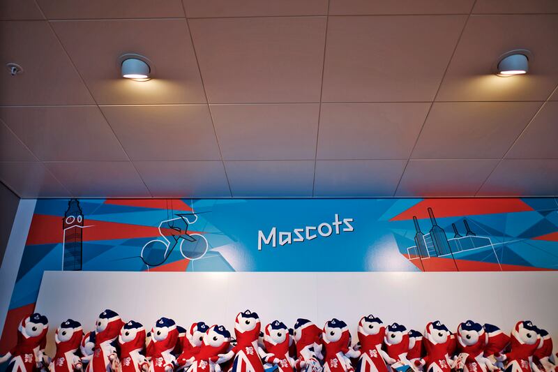 galleries/2012/07/27/nearly-at-the-olympics-photos-by-charles-ommanney/nearly-at-the-olympics-photos-by-charles-ommanney-14_vh6tay