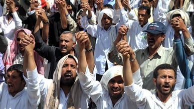 cheats/2011/06/04/yemens-president-retaliates-for-wounding/yemen-protests-64_zrgviw