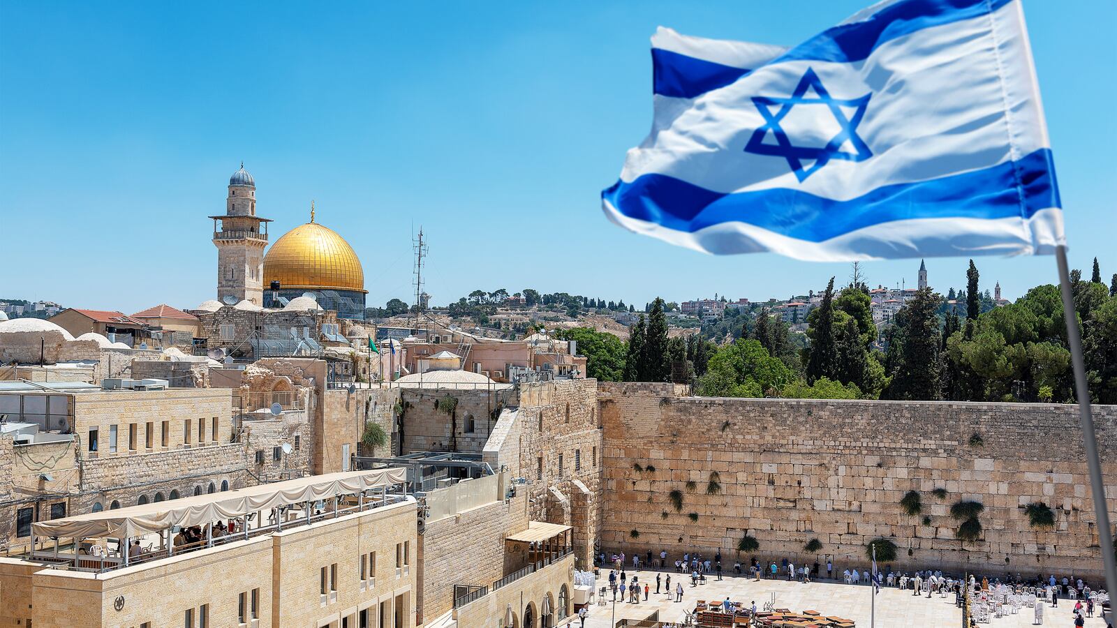 210716-Moss-mysterious-shark-teeth-Israel-tease_tkivzi