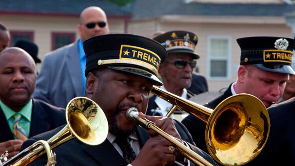 cheats/2010/04/09/treme-scores-with-reviewers/sx-top---lacob-treme_d9rwaj