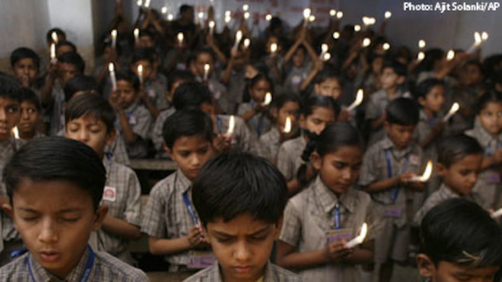 galleries/2008/11/26/mumbai-terrorism/mumbia-terrorism-13_lgmywq