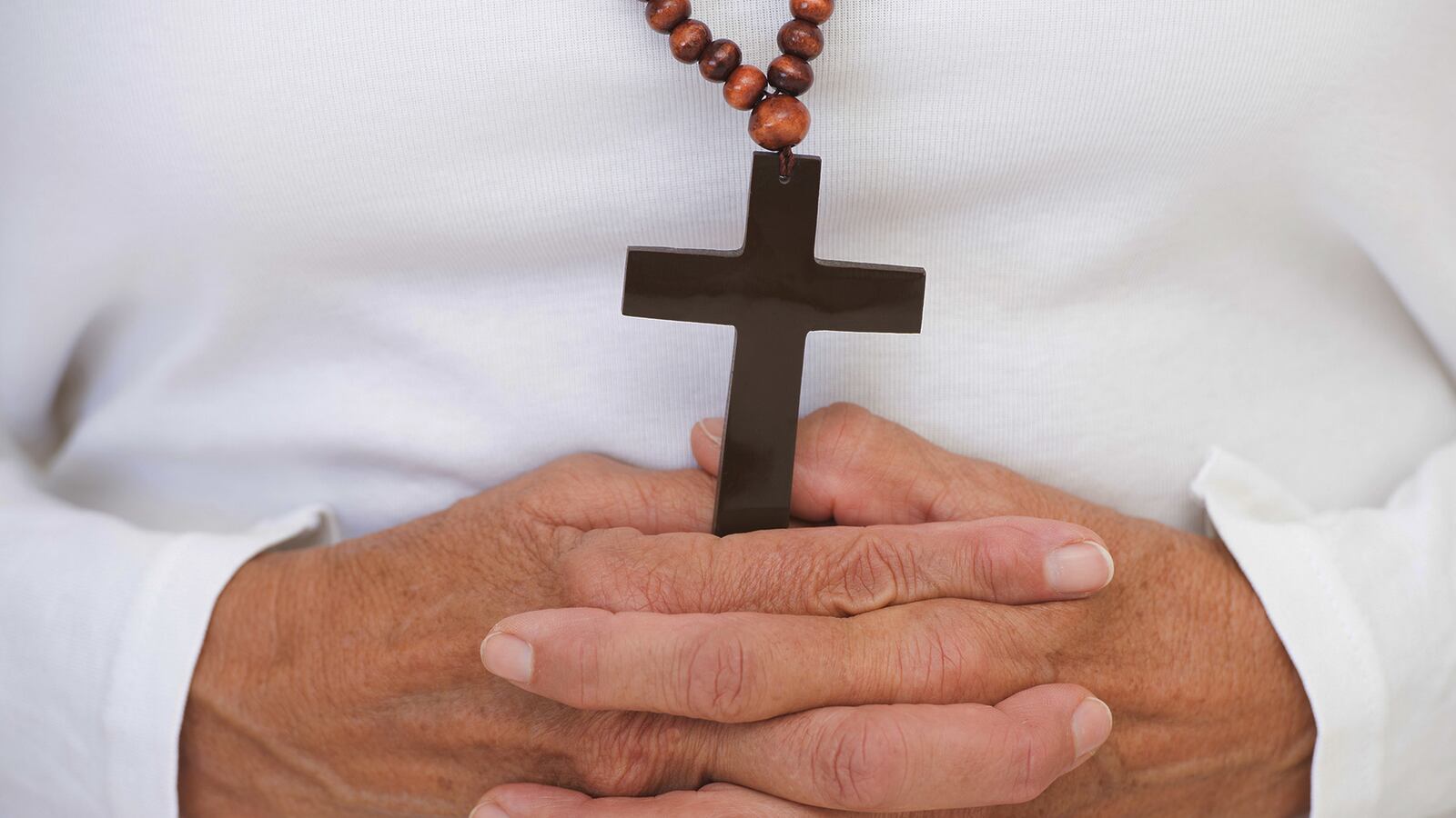 articles/2016/06/19/yes-there-are-women-priests-and-the-vatican-wishes-there-weren-t/160618-Barbie-Latza-Nadeau-Women-priests-tease_mava0f