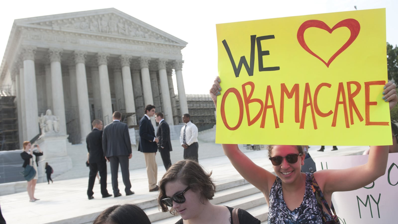 articles/2012/06/28/a-supreme-win-for-women-the-crucial-benefits-of-obamacare/women-obamacare-arons-teaser_z6oewg