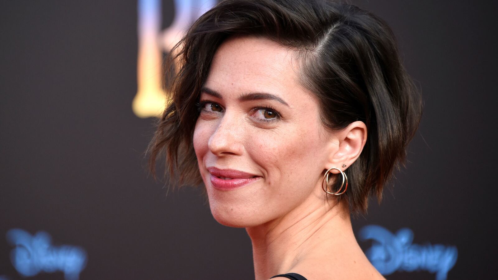 171208-rebecca-hall-woody-allen-cheat_dg3unp