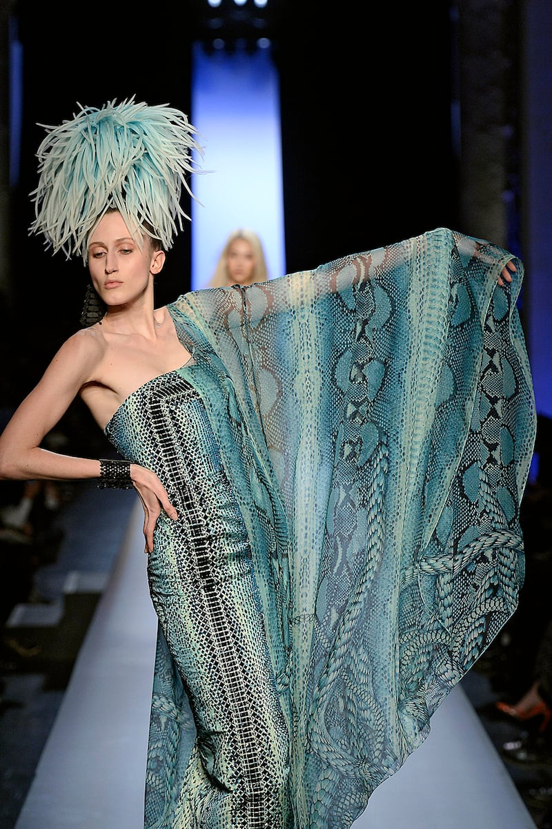 galleries/2015/01/29/fashion-faux-pas-in-paris/150129-paris-haute-couture-05_xbq5ft