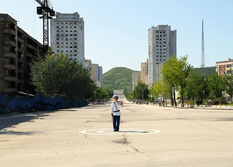 galleries/2014/09/13/inside-the-secret-world-of-north-korea/140911-north-korea-book-anonymous-country-5_wfeem9