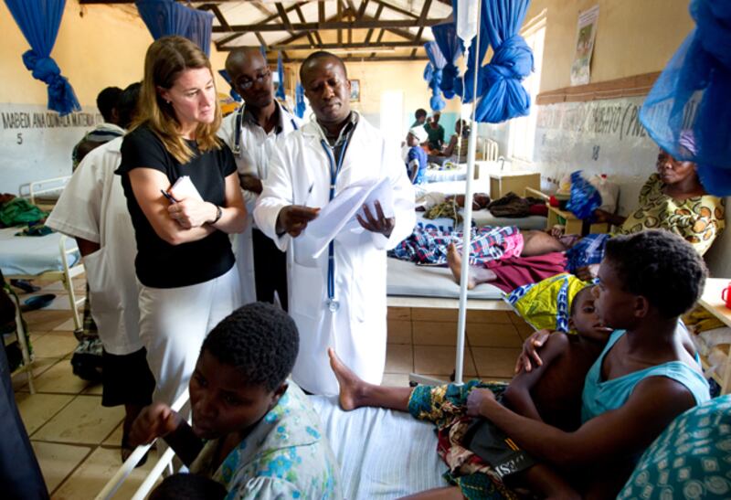 galleries/2010/02/11/melinda-gates-and-carla-bruni-tackle-maternal-health/melinda-gates-5_iju0e5