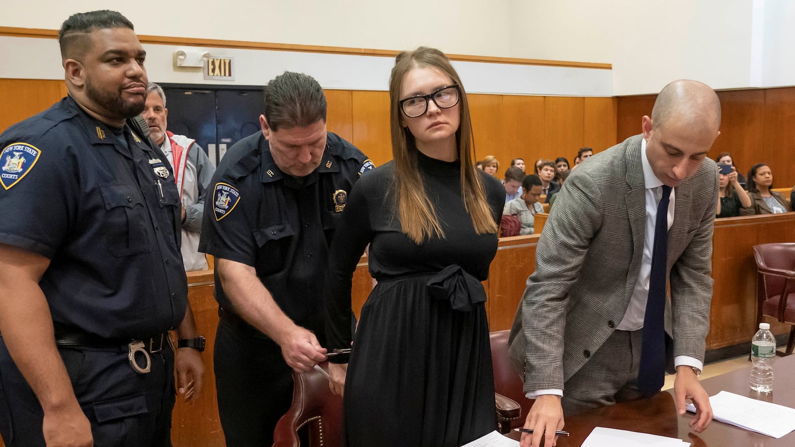 2019-05-09T204620Z_400856705_RC12B1CB1360_RTRMADP_3_NEW-YORK-CRIME-FAKE-HEIRESS_pxs2tn