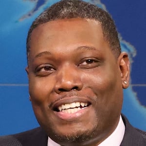 Anchor Colin Jost and anchor Michael Che