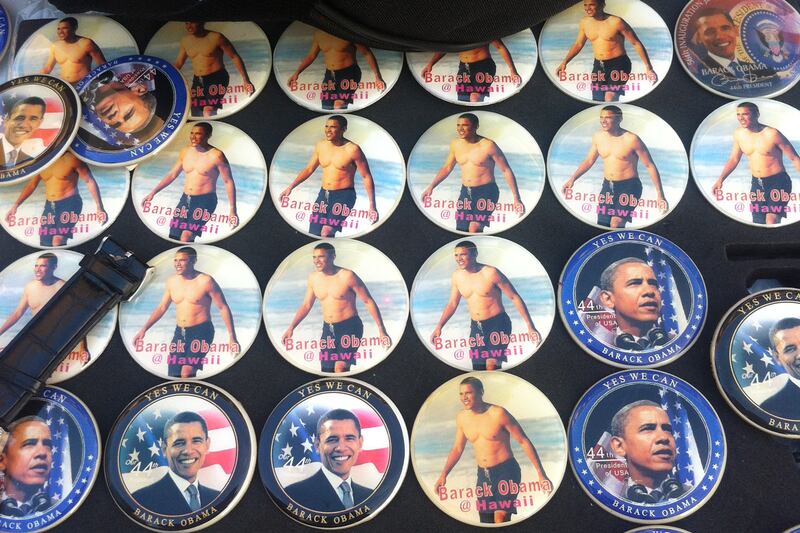 articles/2012/09/09/the-obama-cool-only-one-candidate-in-race-inspires-heartfelt-fandom/obama-iconography-avlon-6_tausec