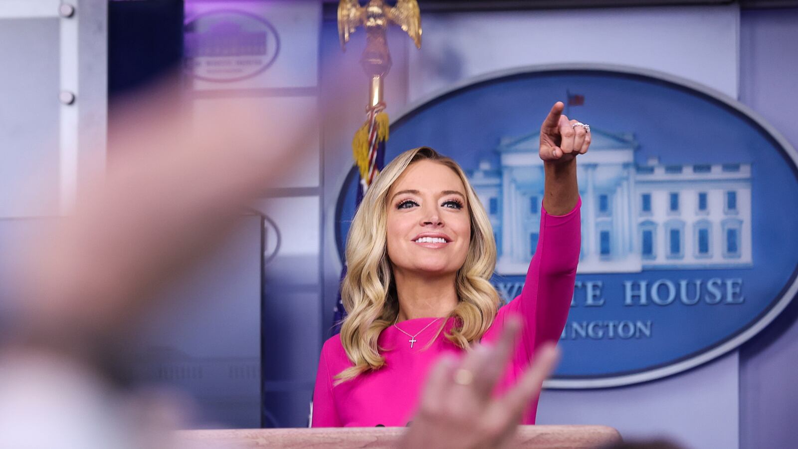 2020-12-02T183800Z_1821237049_RC26FK9G8LZO_RTRMADP_3_USA-ELECTION-TRUMP_w6gqeh