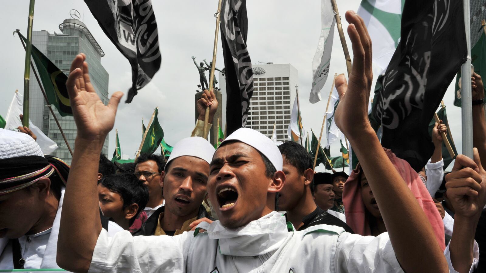 cheats/2014/08/14/isis-spreads-to-indonesia/140814-isis-indonesia-cheat_flhv8z