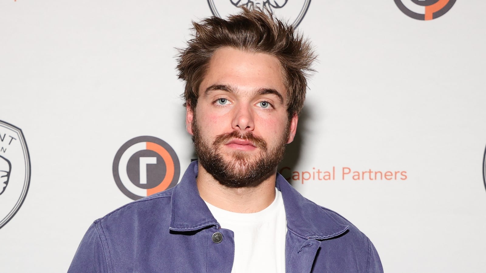 Dylan Sprayberry n the red carpet.