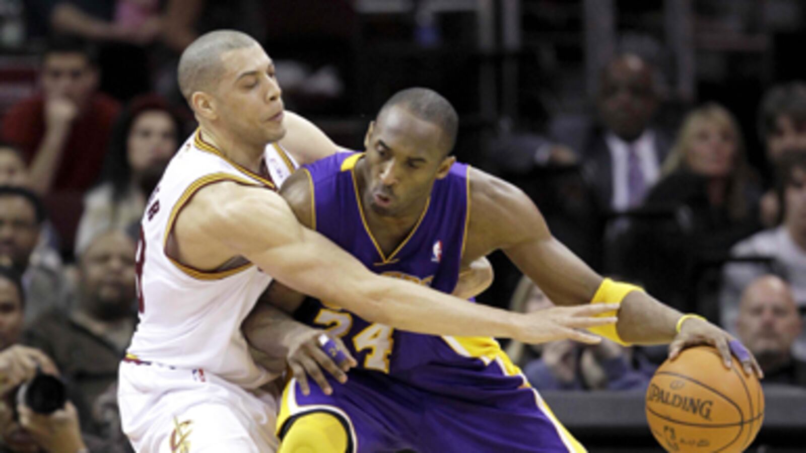 articles/2011/02/17/nba-all-star-game-white-men-cant-root/bissinger-nba_160927_hfkptr