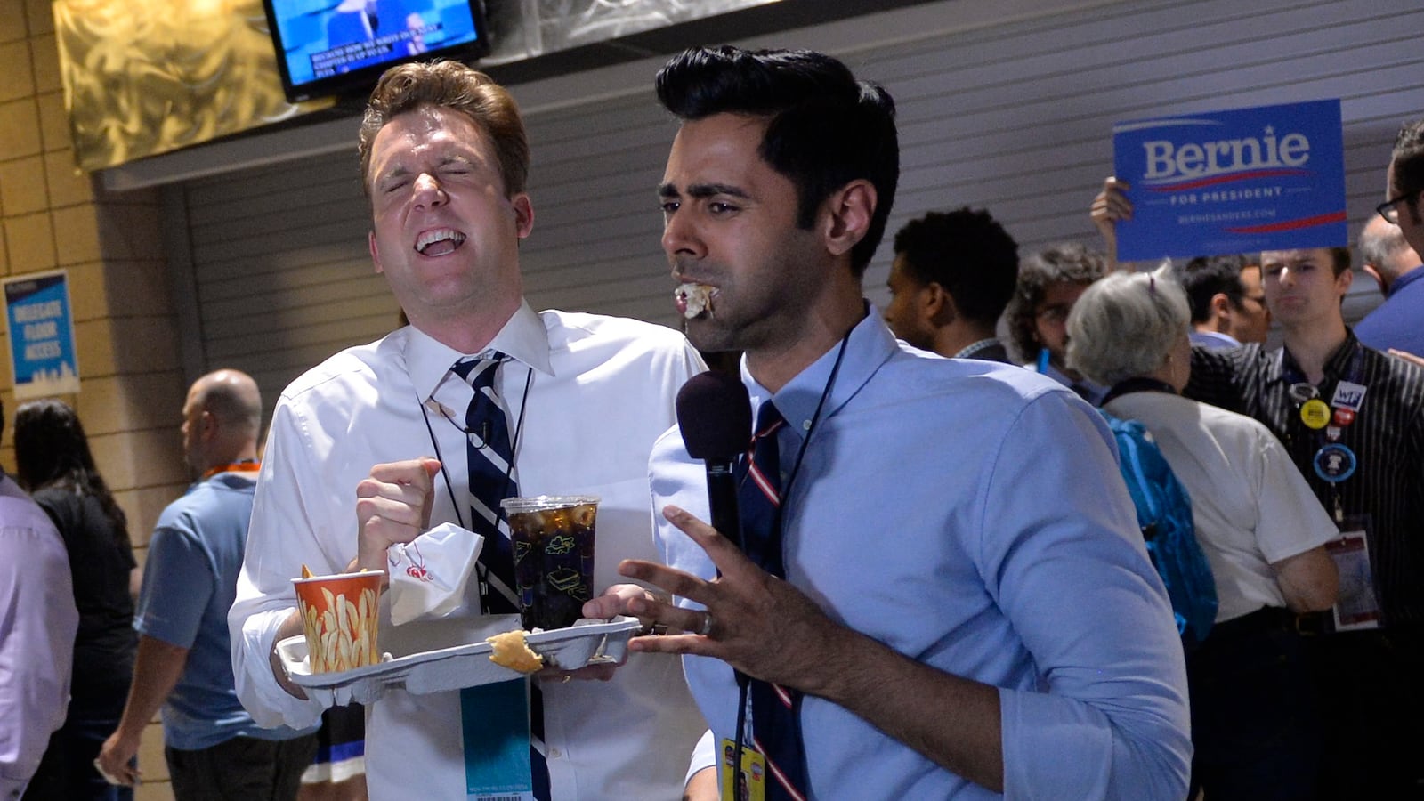 cheats/2017/04/11/comedian-hasan-minhaj-to-perform-at-whcd/170411-hasan-minhaj-whcd_yskhlm