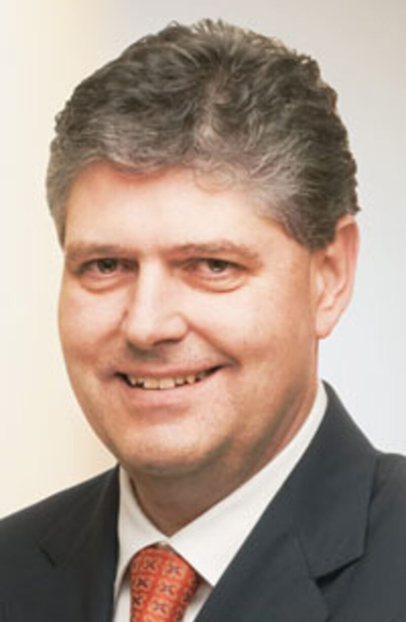 articles/2010/06/17/tony-hayward-testifies-on-bp-oil-spill-video-livestream/aritcle---bp-exeinglis_hwuidg