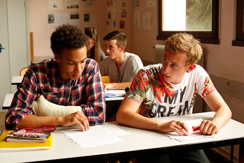 galleries/2016/09/06/fall-2016-s-must-see-movies-marvel-superheroes-brad-pitt-s-sexy-spy-and-j-k-rowling-s-return/160826-stern-fall-films-being-17_v3pojb