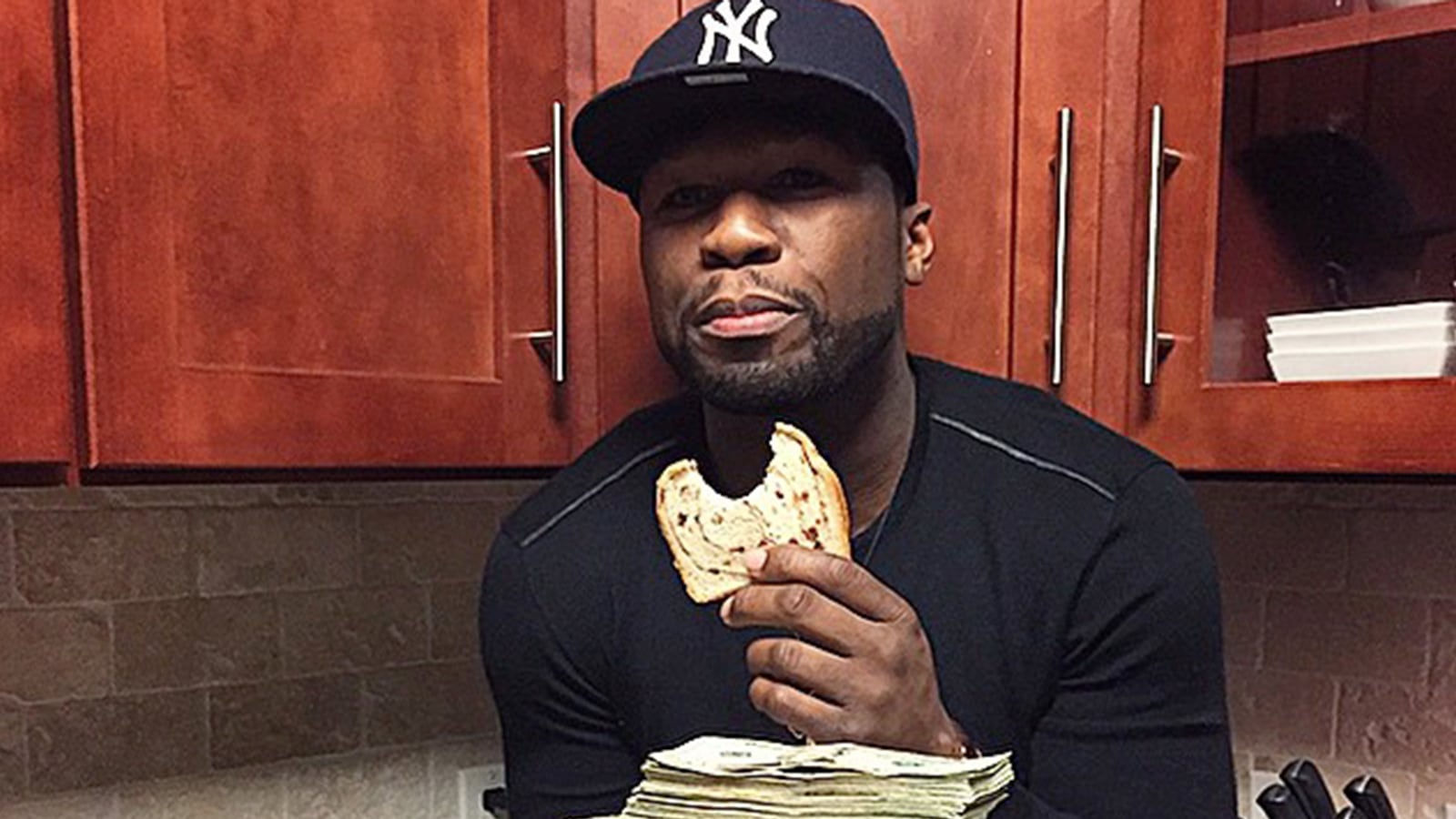 articles/2014/12/23/would-you-pay-100-for-a-50-cent-bulge-men-s-undies-get-expensive/141222-joiner-underwear-tease_onlwo4