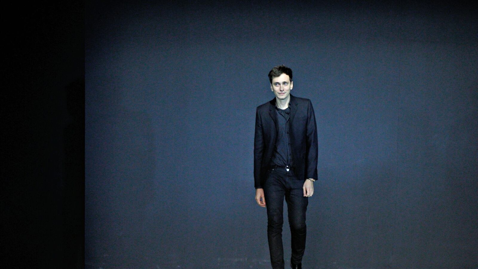 cheats/2016/04/01/hedi-slimane-exits-yves-saint-laurent/160401-hedi-slimane-cheat_mpqeii