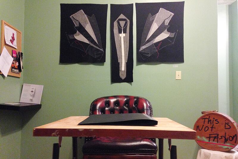 articles/2014/02/15/aces-high-where-to-buy-affordable-art/140210-jones-warehouse-tease_yckhsn