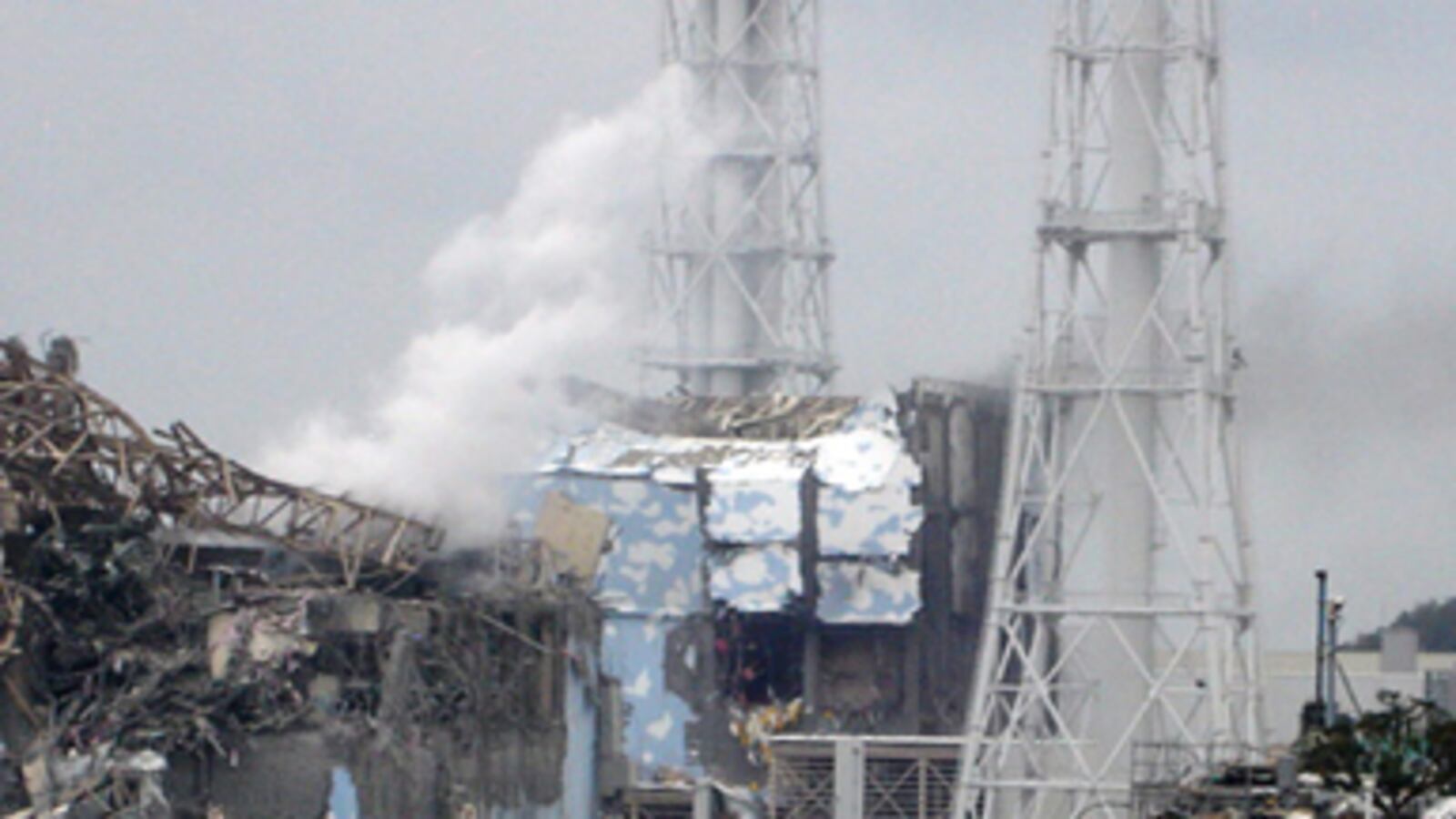 articles/2011/03/17/nuclear-crisis-americans-in-japan-frustrated-by-government/samuels-japan-american-reax_167071_zspoxl