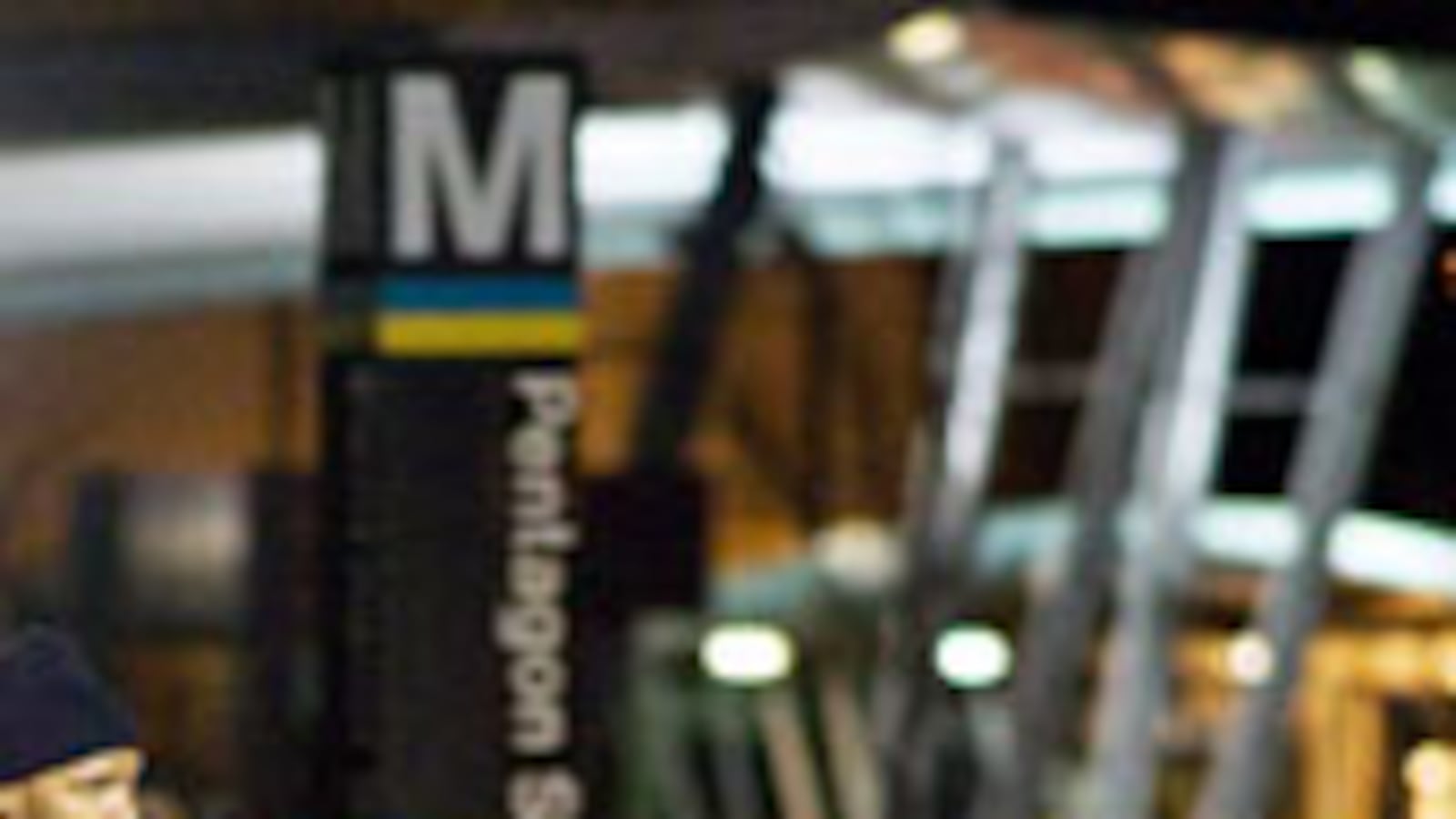 articles/2010/03/05/the-crazy-gunman-who-attacked-the-pentagon/avlon-pentagon_86119_fzbjuf