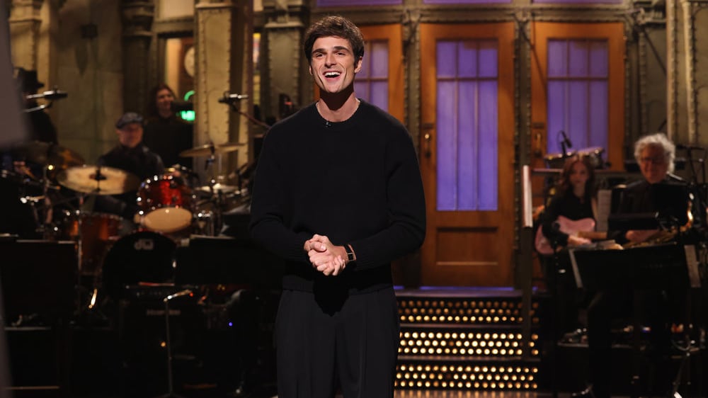 Jacob Elordi hosts Saturday Night Live.