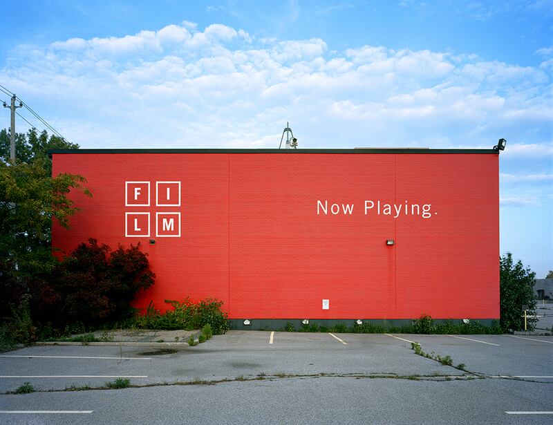 galleries/2012/11/11/the-last-days-of-film-photography-robert-burley-captures-industry-s-end-photos/burley-25_tqtas8