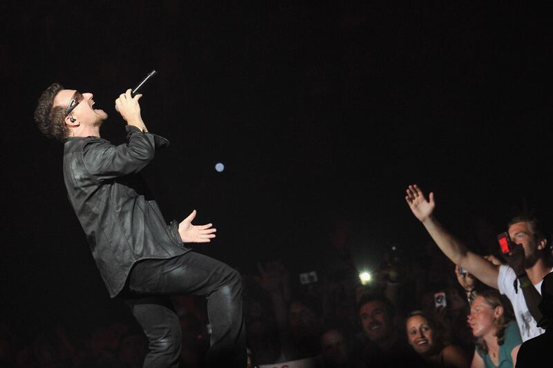 galleries/2011/11/30/world-records-broken-in-2011-photos/world-records-highest-grossing-tour_yb8etx