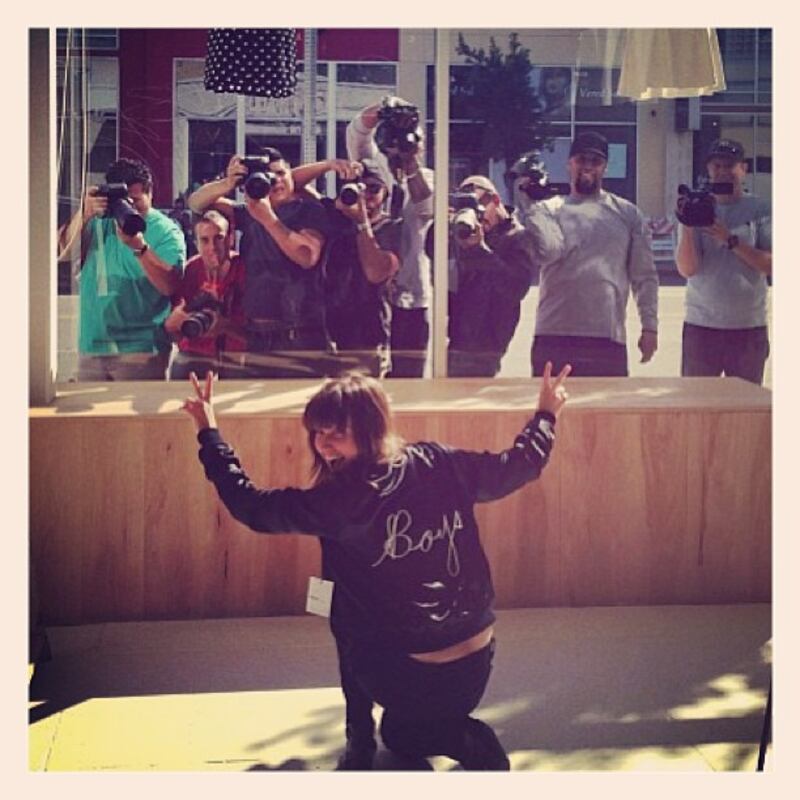 galleries/2013/03/03/kim-kardashian-nicki-minaj-more-celebrity-twitter-pictures-photos/sophiabush.twitpics_h2ixld