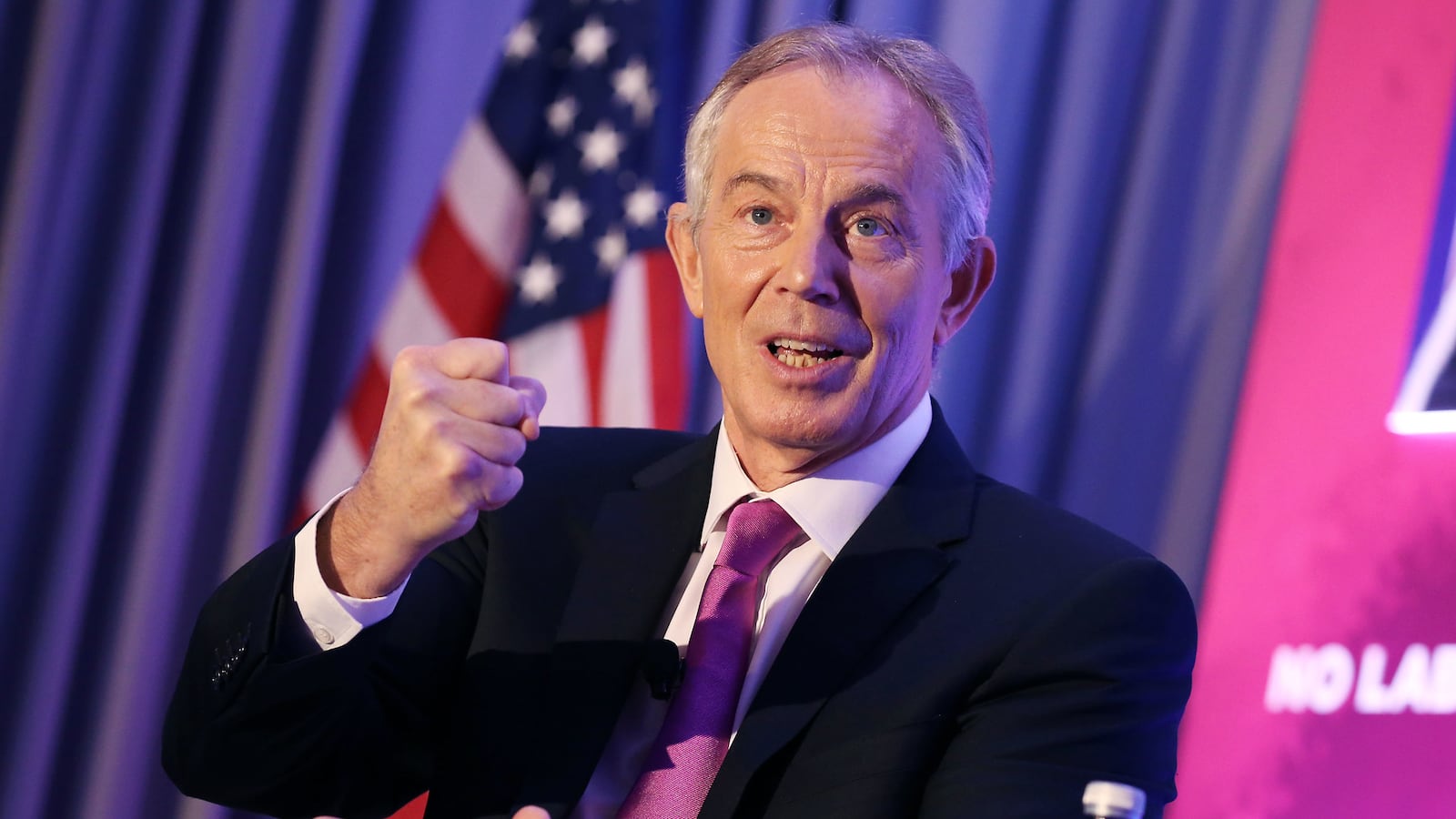 articles/2016/12/05/tony-blair-social-media-transformed-global-politics/161205-clift-blair-soical-media-tease_f0htea
