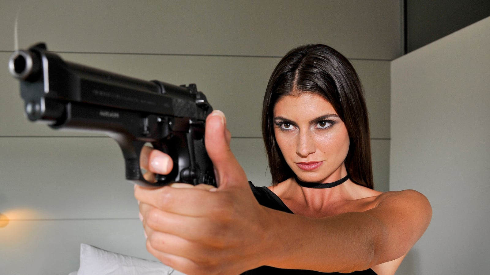 articles/2014/05/31/how-the-nra-will-get-you-the-sexy-girl-and-give-you-your-schwerve-back/140530-schecter-nra-mag-tease_o5bgre