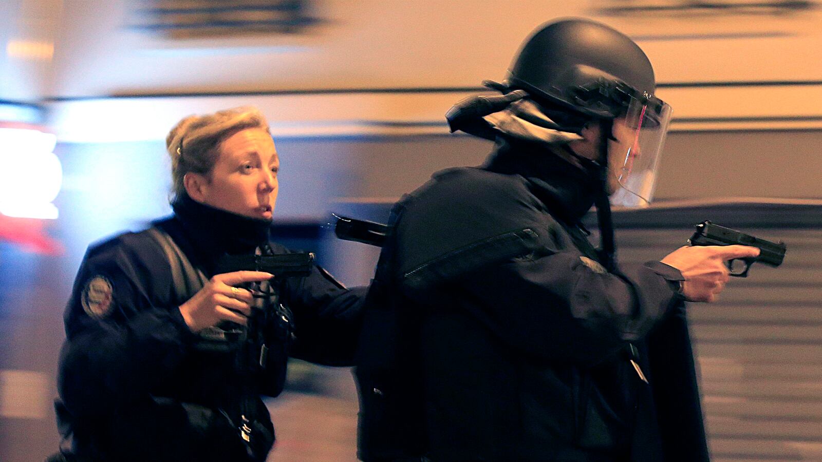 articles/2015/11/18/paris-bombers-were-lost-in-secret-files/151117-kennedy-french-security-tease_a4depa