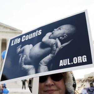 210905-Madris-Anti-Abortion-Groups-tease_d2ddex