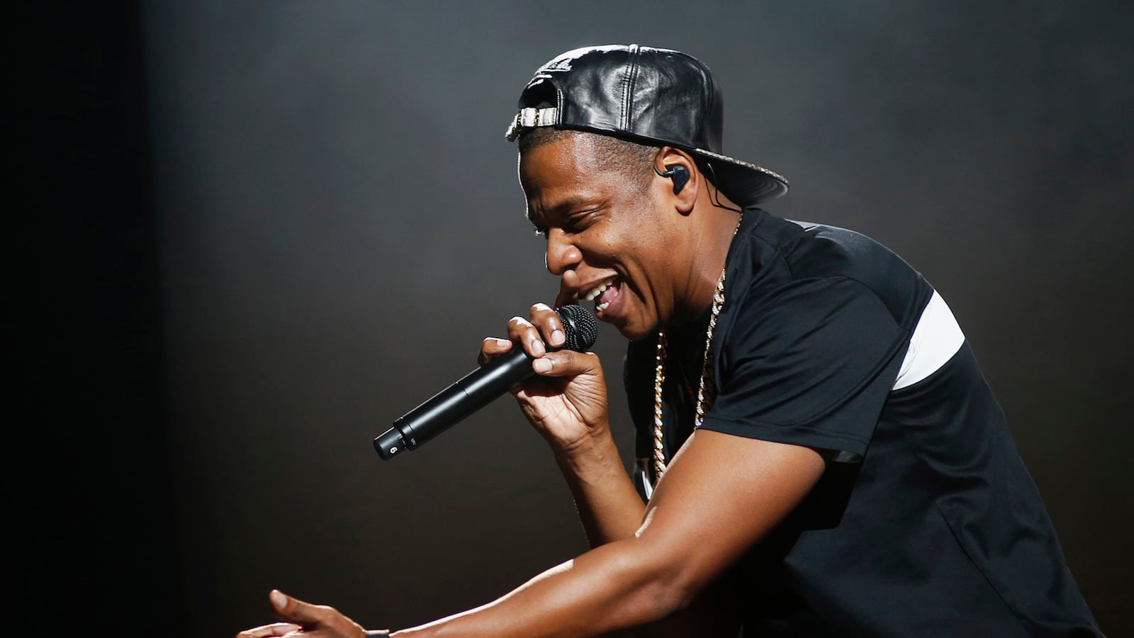 cheats/2017/02/22/jay-z-is-first-rapper-inducted-into-songwriting-hall-of-fame/170222-jayz-songwriter-hof-cheat_y7xq8a