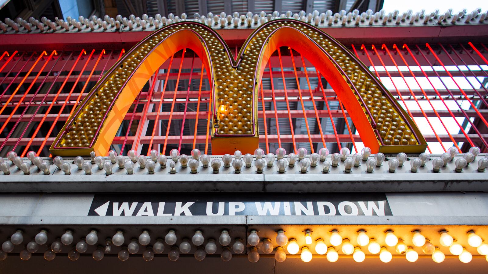 GettyImages-1179908661_szqlzo