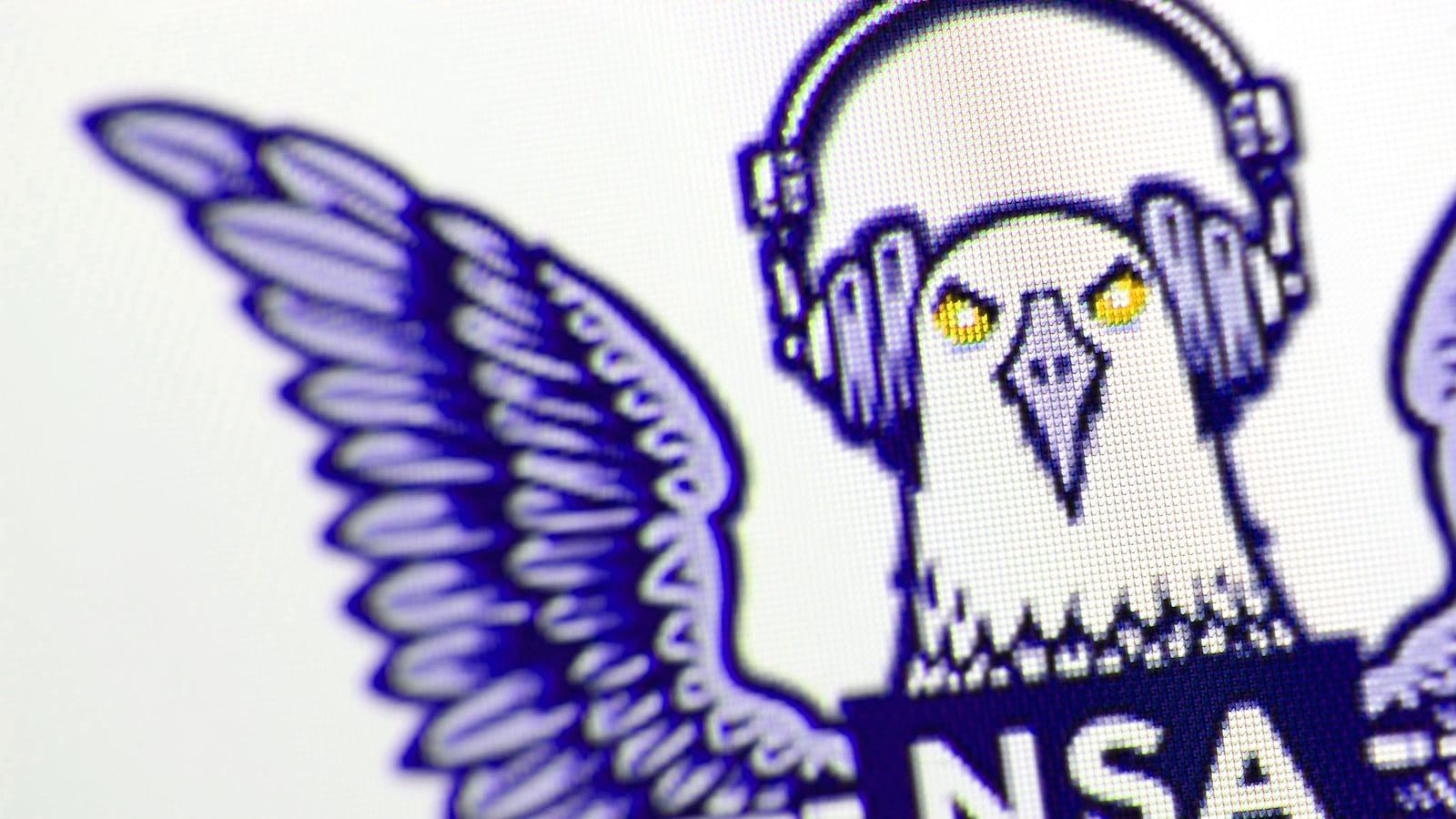 articles/2015/05/07/court-rules-big-brother-is-too-big-to-be-legal/150507-harris-nsa-phone2-tease_kf46gz