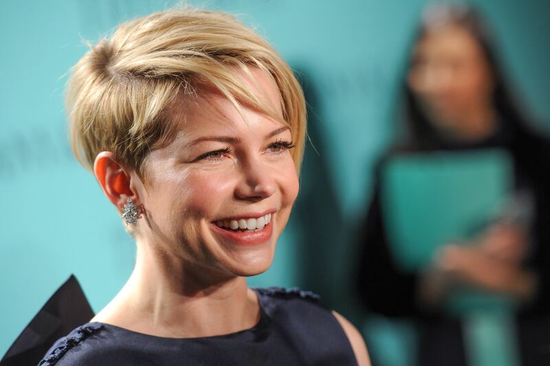 galleries/2013/08/09/beyonce-miley-rihanna-and-more-stars-with-pixie-cuts-photos/130808-short-hair-williams_hdncjj