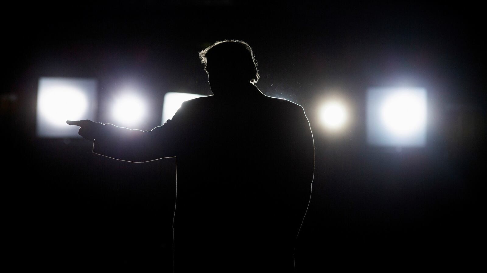 181028-trump-dodgers-tweets-cheat_y3nrnx