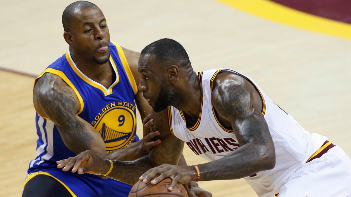 cheats/2016/06/09/cavs-wallop-warriors-in-game-3/160609-cavs-warriors-nba-cheat_isebj0