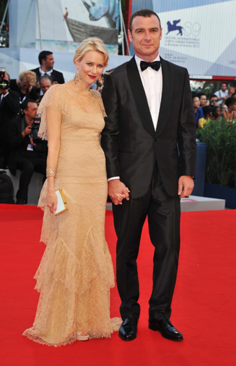 galleries/2012/08/31/the-week-s-best-worst-dressed-naomi-watts-winona-rider-more-photos/naomi-watts-best-dressed_e19cik