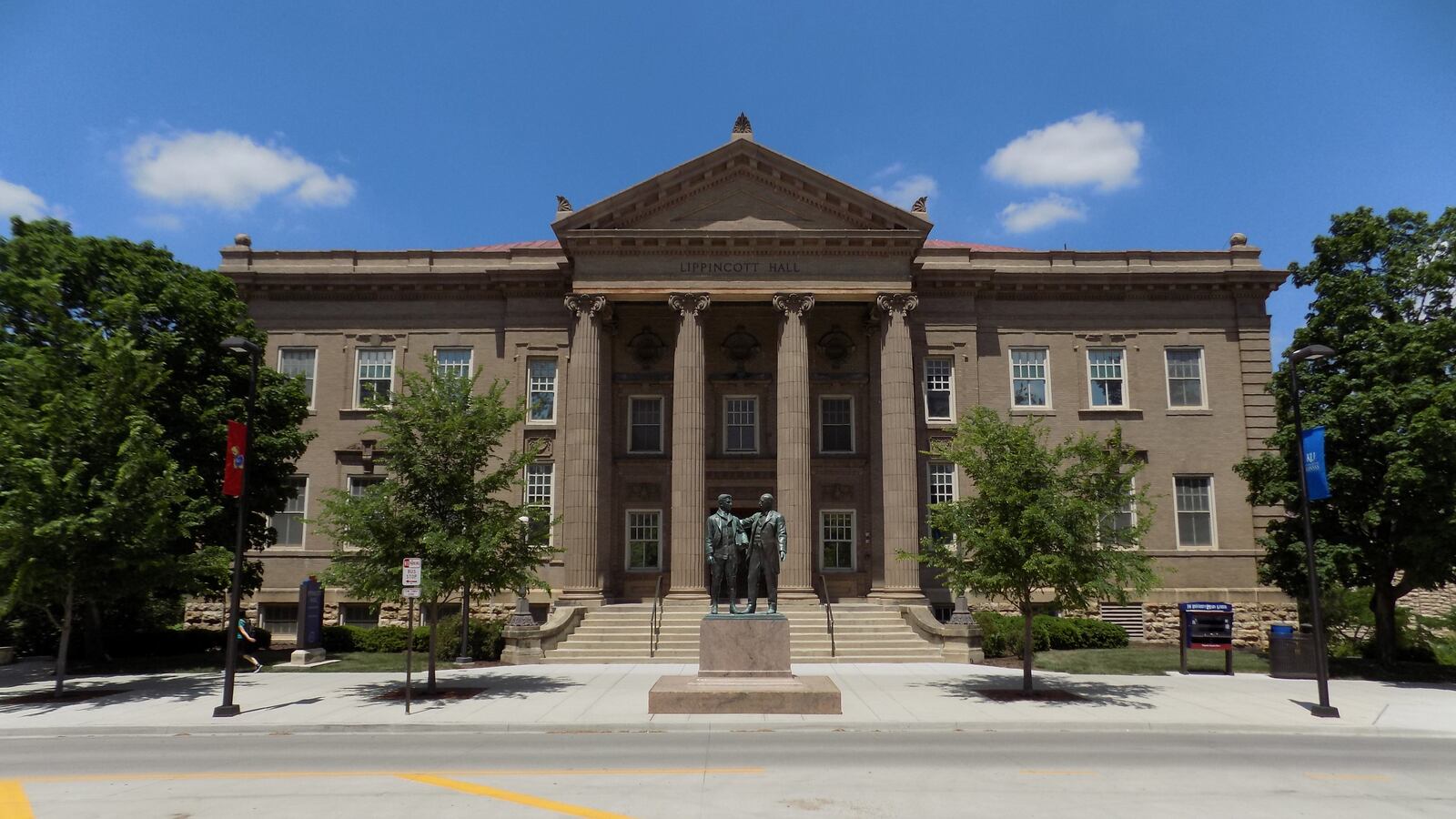 Lippincott_Hall__University_of_Kansas_kxwige