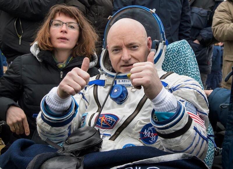 galleries/2016/03/02/three-spacemen-return-to-planet-earth-photos/160302_scott-kelly_06_y8zyuo